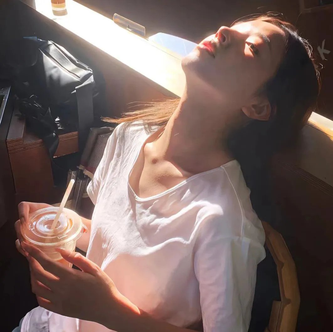 情燄感顽心